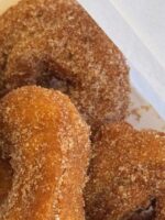 Hot donuts during Freedom Trail History and Food Tour