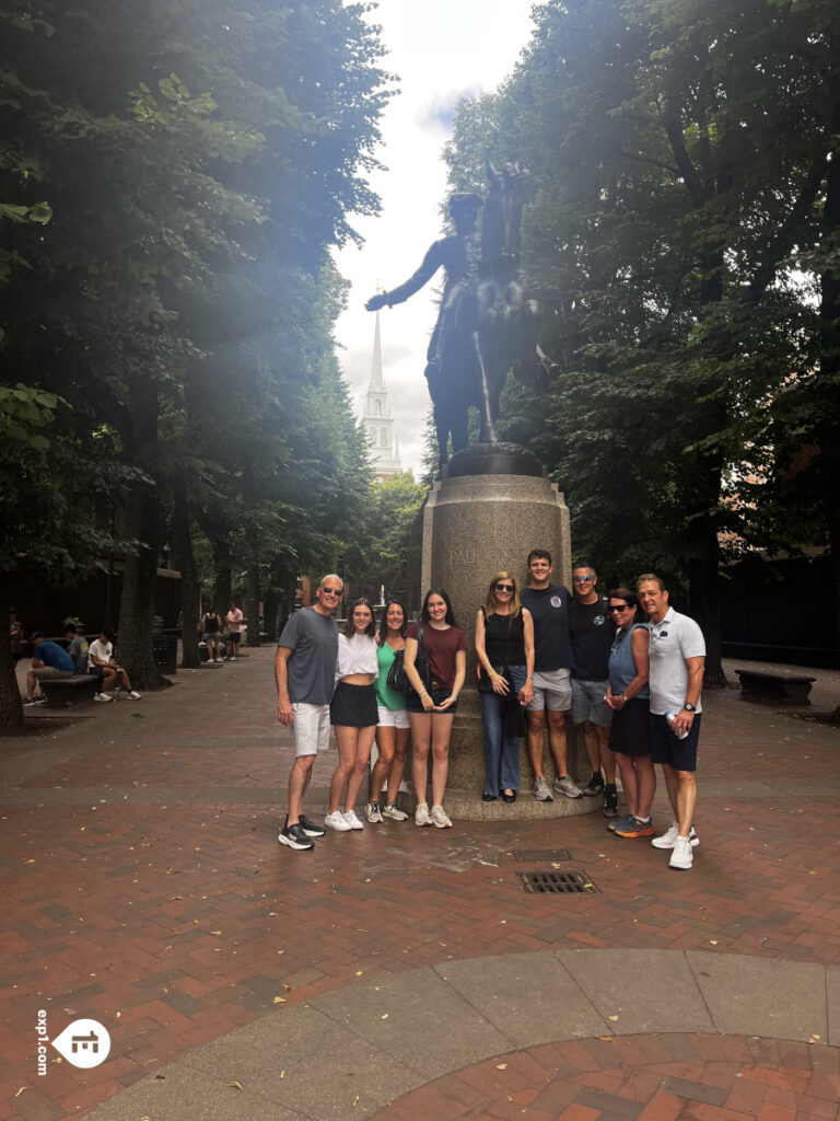 Group photo Freedom Trail Highlights Walking Tour on Jul 20, 2025 with Paul