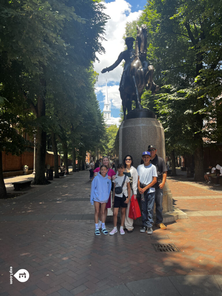 Group photo Freedom Trail Highlights Walking Tour on Jul 23, 2025 with Paul