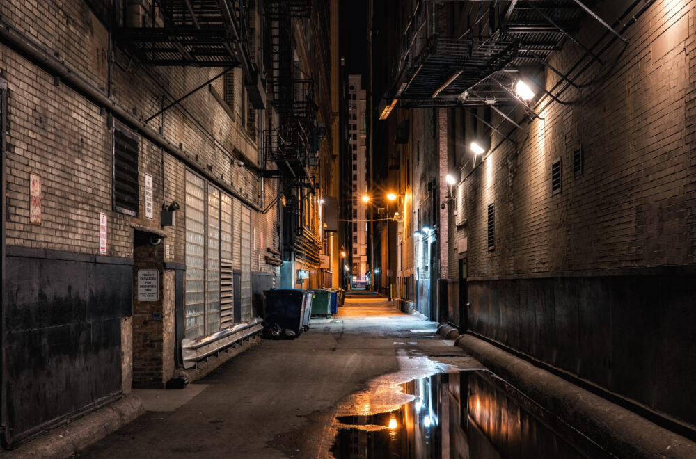 foggy-chicago-alley.jpg