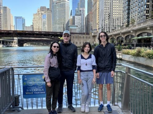 08Oct-Chicago-Riverwalk-Architecture-Tour-Dave-Zino1