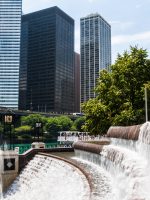 The Centenial Fountain With Downtown Skyline in Chicago