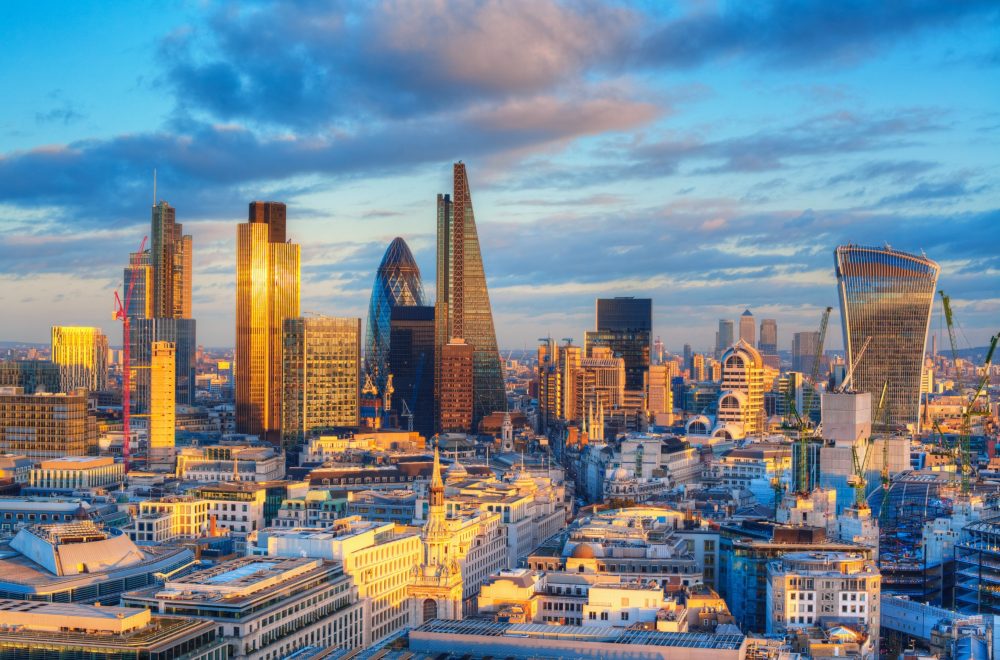 Elevated view of the Financial District of London in the afternoon (1)