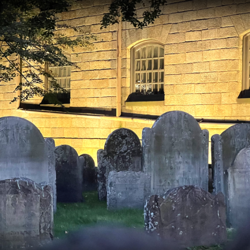 Kings-Chapel-Burying-Ground-2-1000×567