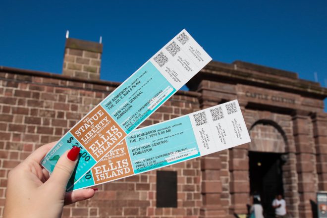 Statue of Liberty and Ellis Island Tour