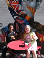 Two children posing during Soho, Little Italy and Chinatown guided tour