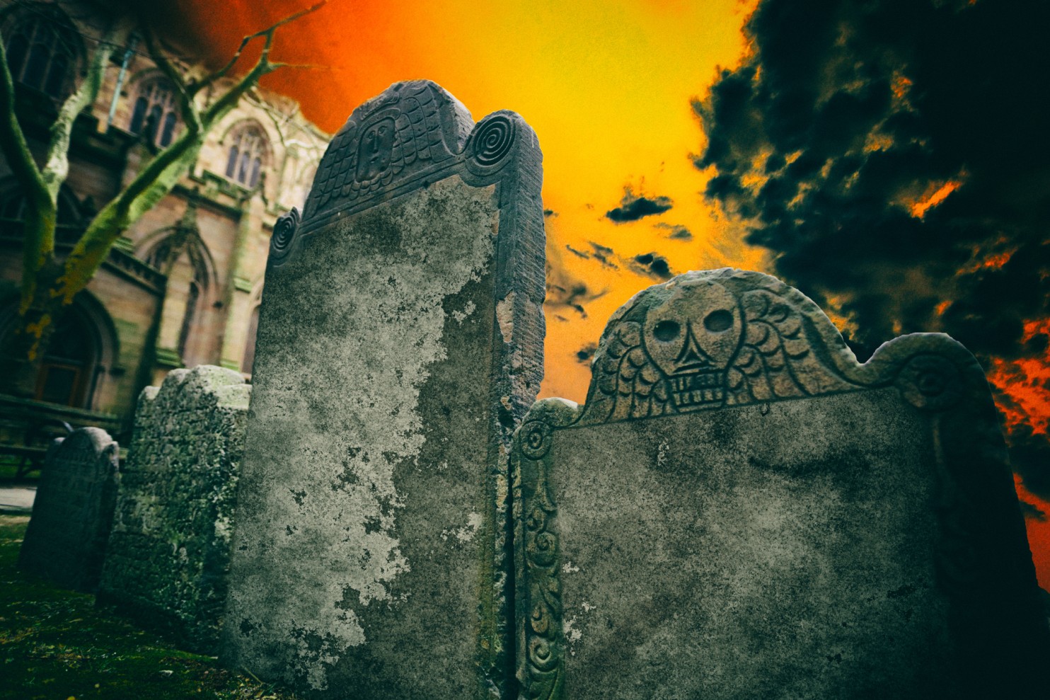 Trinity Churchyard spooky graves