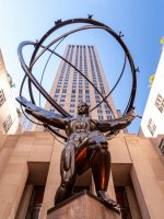 Statue of Atlas holding the world on Rockefeller Center NYC tour