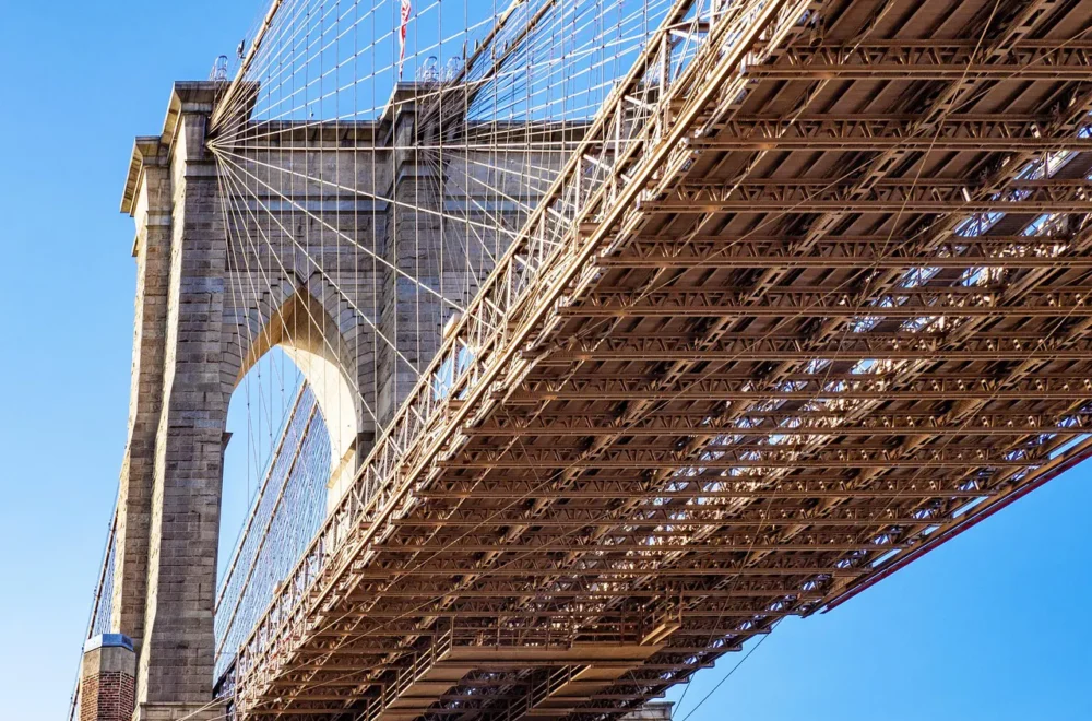 Close up of Manhattan bridge in NYC