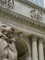 Close up of lions and entrance to New York Public Library during Midtown Walking Tour
