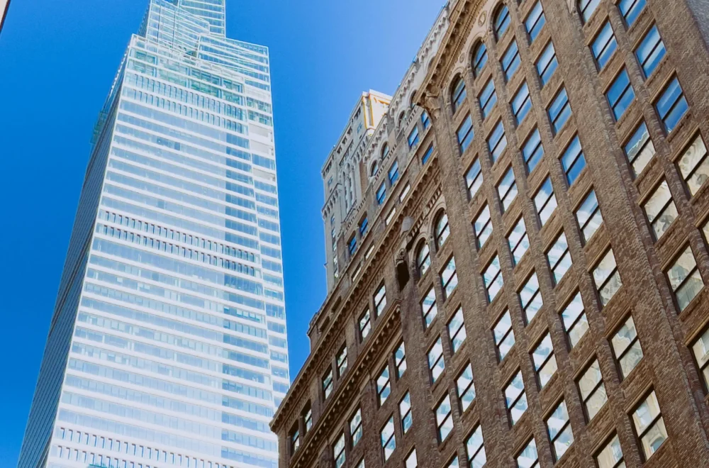 Low shot of One Vanderbilt in NYC
