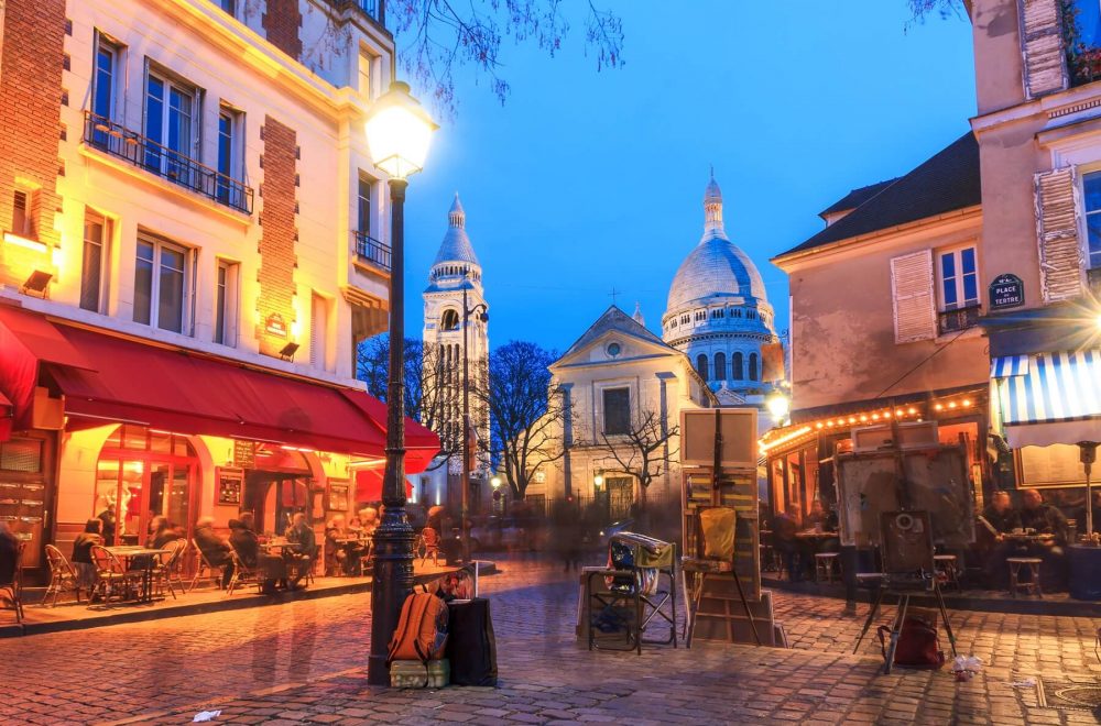 Dusk view of Montmartre tour in Paris