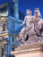 louis xiv monument outside the Louvre