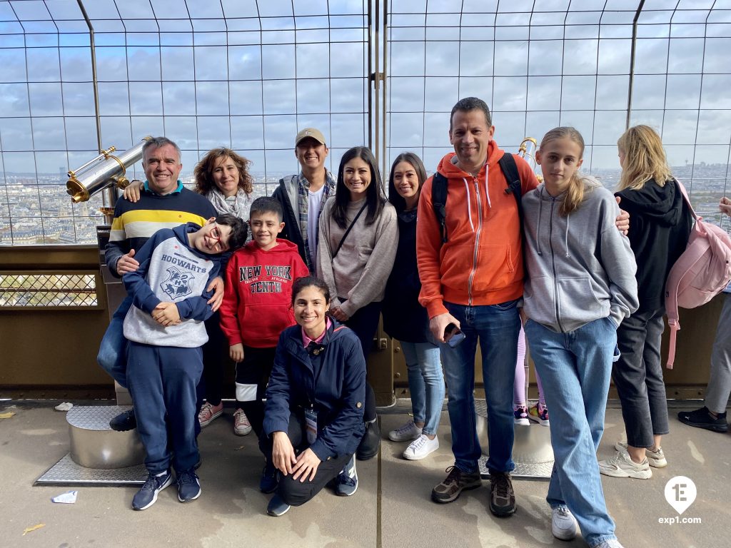 Group photo Eiffel Tower Elevator Tour on 24 October 2022 with Melanie