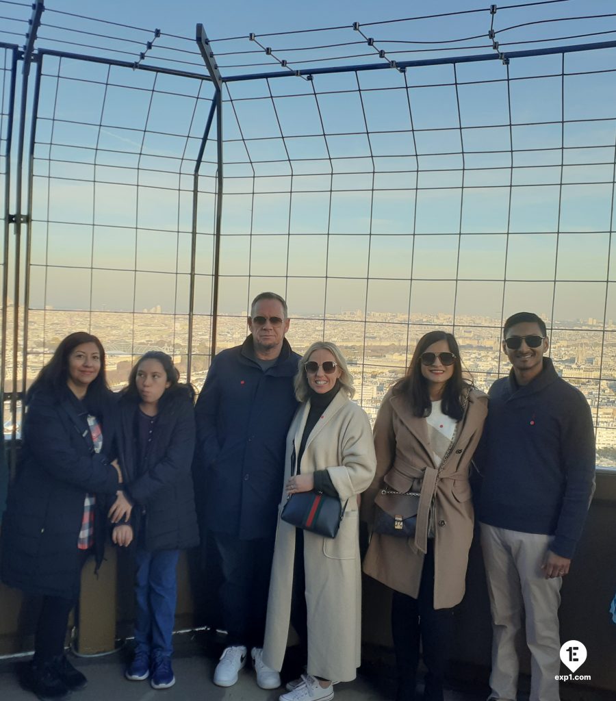 Group photo Eiffel Tower Elevator Tour on 12 November 2022 with Monika