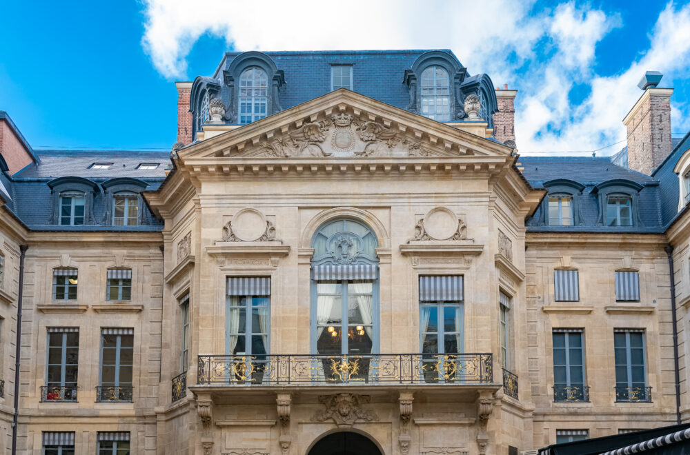 Place de Valois on Emily in Paris tour