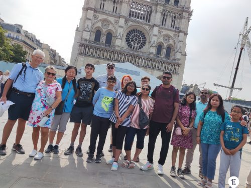 22Jul-Notre-Dame-Outdoor-Walking-Tour-With-Crypt-Monika-Pawelczyk1.jpg