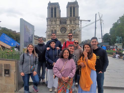 05Aug-Notre-Dame-Outdoor-Walking-Tour-With-Crypt-Adriana-Garcia-Bruzual1.jpg