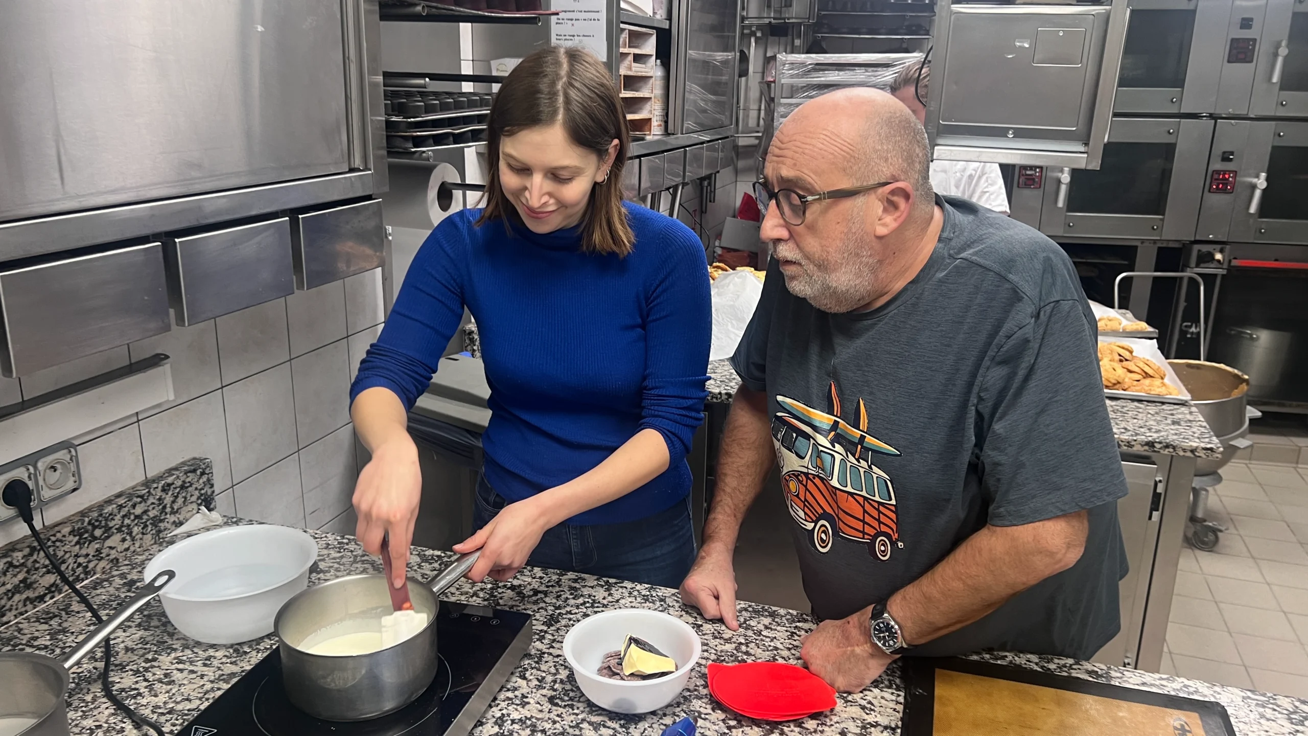 Stirring mix with spatula