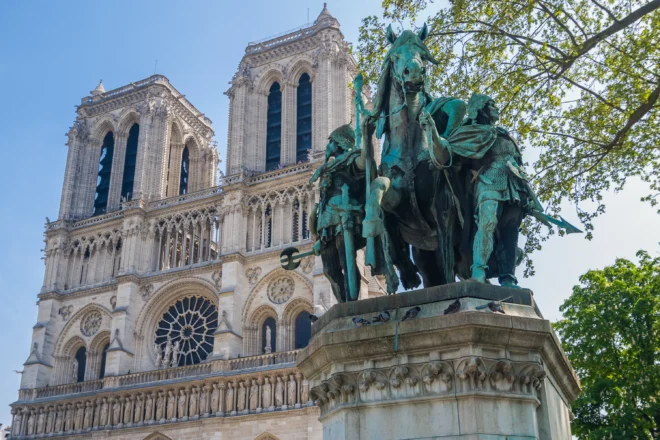 Notre-Dame Cathedral Guided Tour