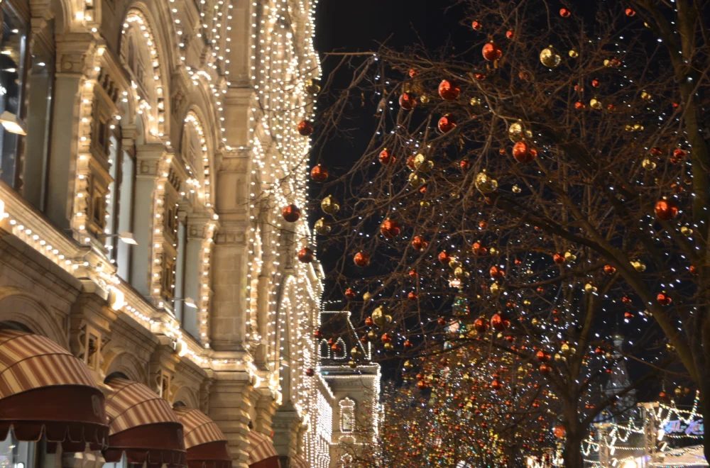 Close up of holiday decorations during private Paris guided tour