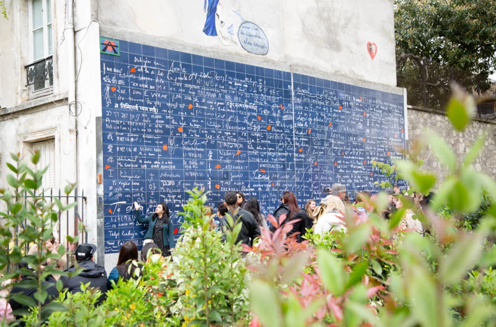 Scene of Montmartre area during private Paris guided tour