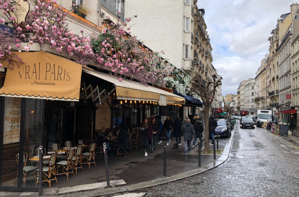 Montmartre street