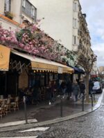 Montmartre street
