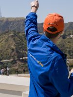 Tour Guide with scenery in Griffith Observatory Guided Tour