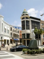 Beverly Hills Center during private guided tour of LA