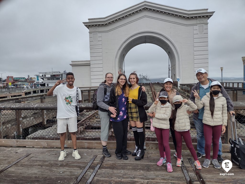 Group photo Fishermans Wharf Tour on 5 August 2021 with Wealthy