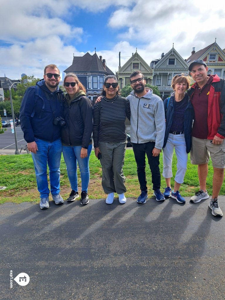 Group photo The Painted Ladies and Victorian Homes of Alamo Square Tour on Sep 3, 2023 with John