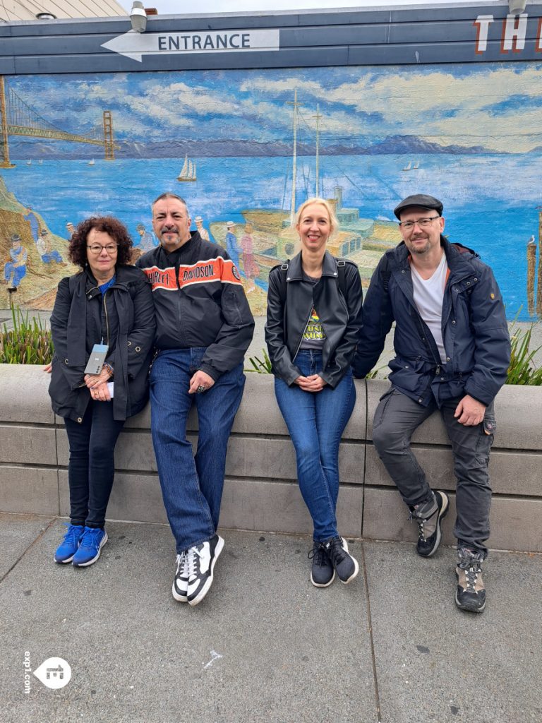 Group photo Custom on Nov 14, 2023 with John