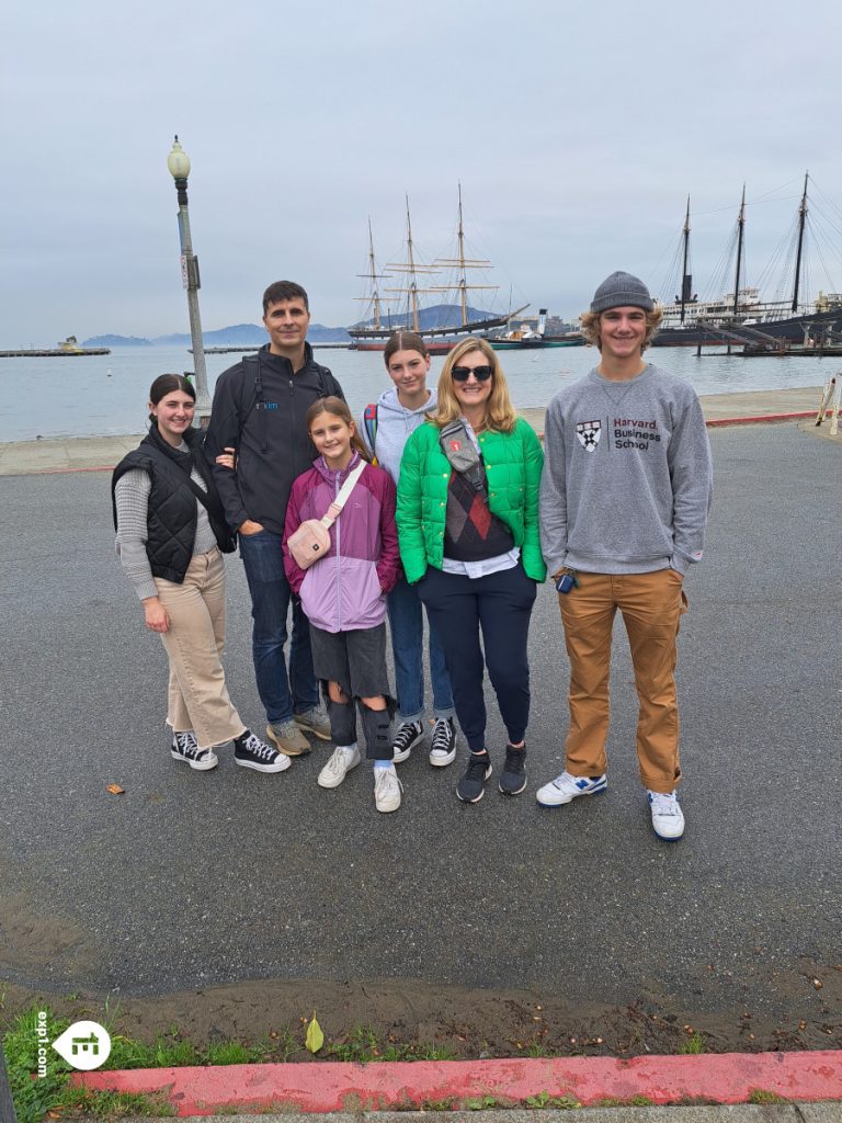 Group photo Custom on Dec 28, 2023 with John