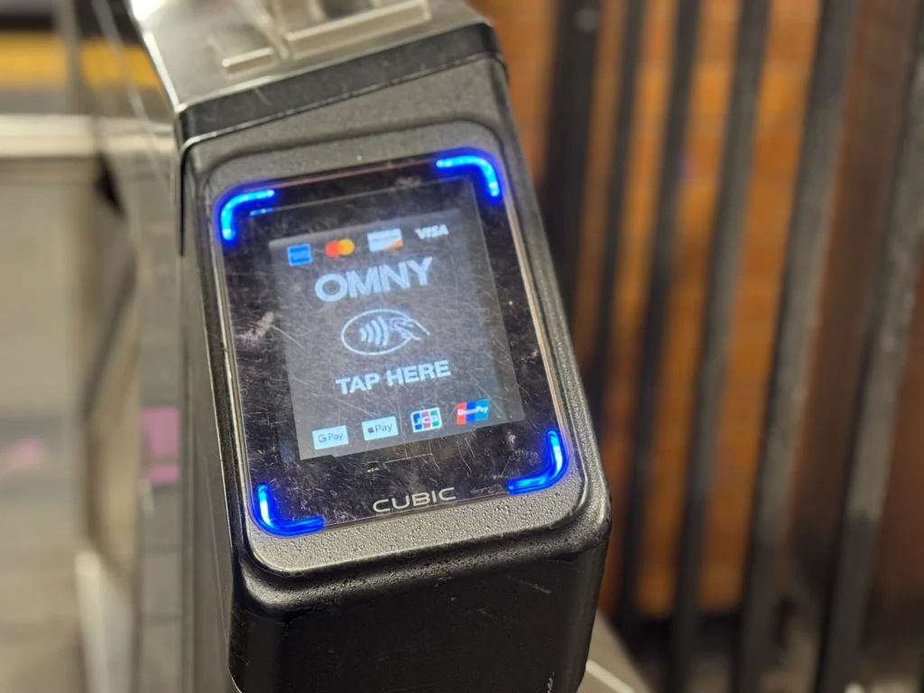 OMNY Tap and Go Turnstyle