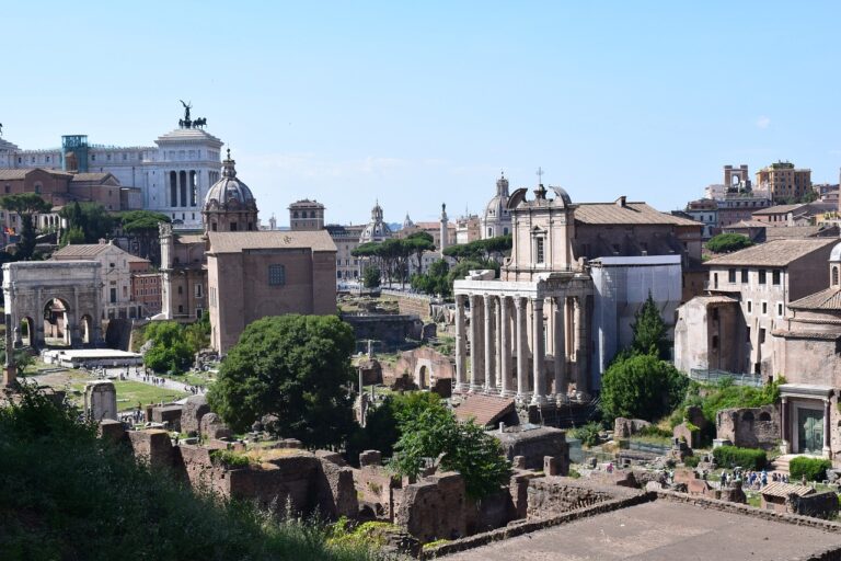 What To See at the Roman Forum Plus Tips for Visiting – Blog