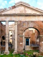 Portico di Ottaviano on Rome walking tour